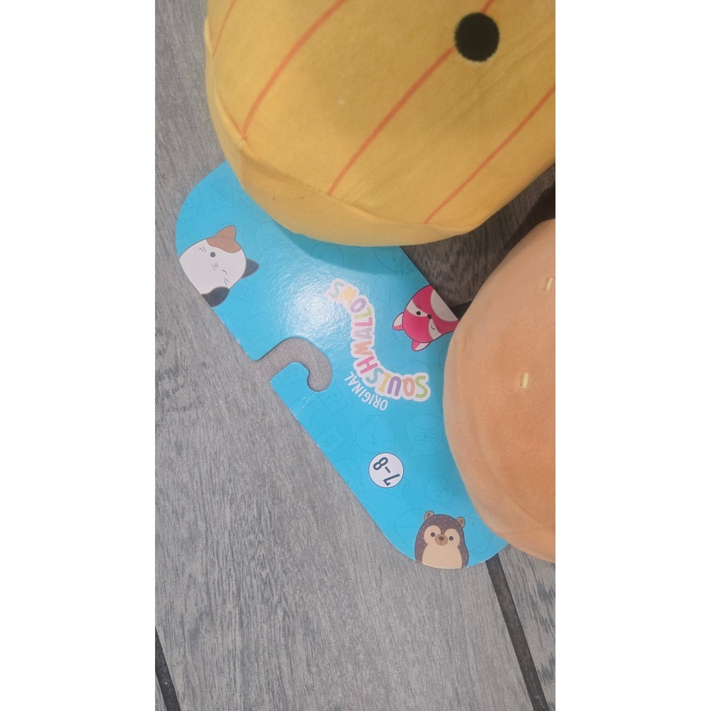 Squishmallows Burger and Fries Plush Slippers Kids Size 7-8 New with Tags - Picture 3 of 4